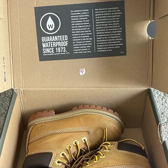 Timberland Premium Waterproof 6 IN Boot Wheat Nubuck Toddler Size 7.5 M - Picture 7 of 8